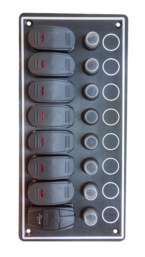 A.A.A. World-Wide Pannello A 7 Interruttori Con Usb